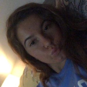 Meet your Posher, Alicia